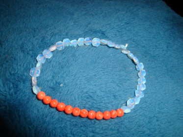 rad 33 - narukvica od pravih koralja i mjesečevog kamena -1