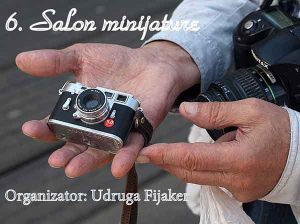 Minijature