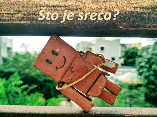 Vizual za natječaj Što je sreća